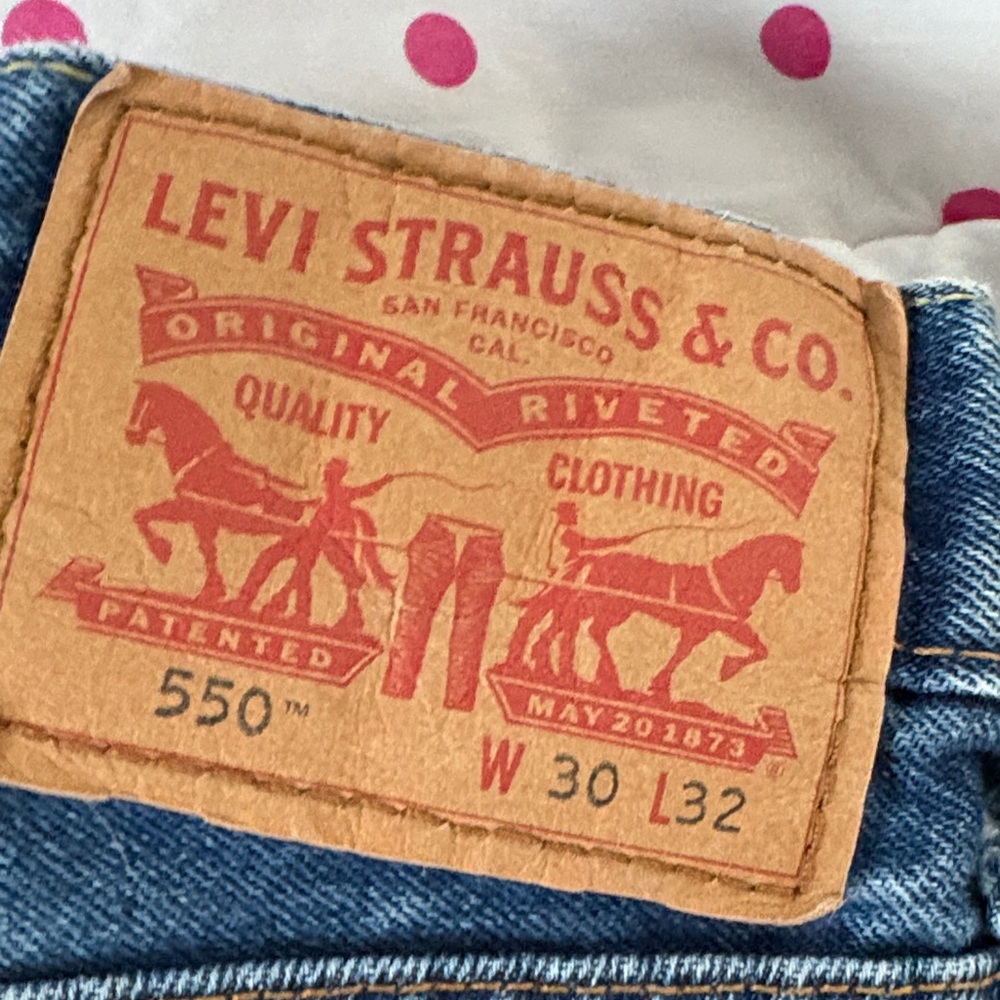 Levi's Classic Blue Jeans 550